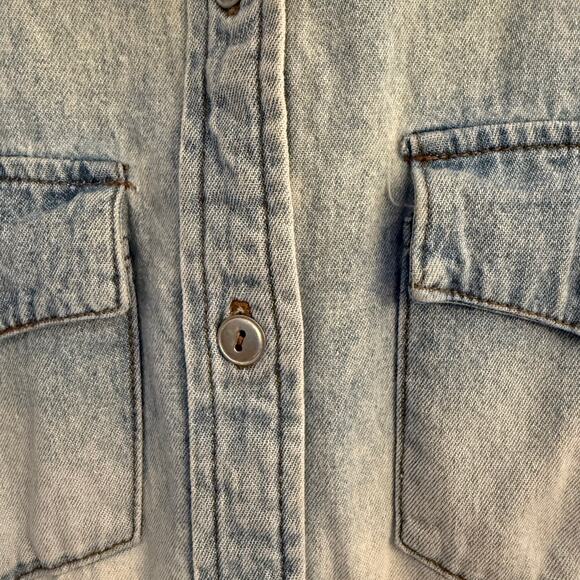Vintage Outlaw Denim Shirt Women's Small USA Made Light Wash Western Jean Top - Picture 8 of 12